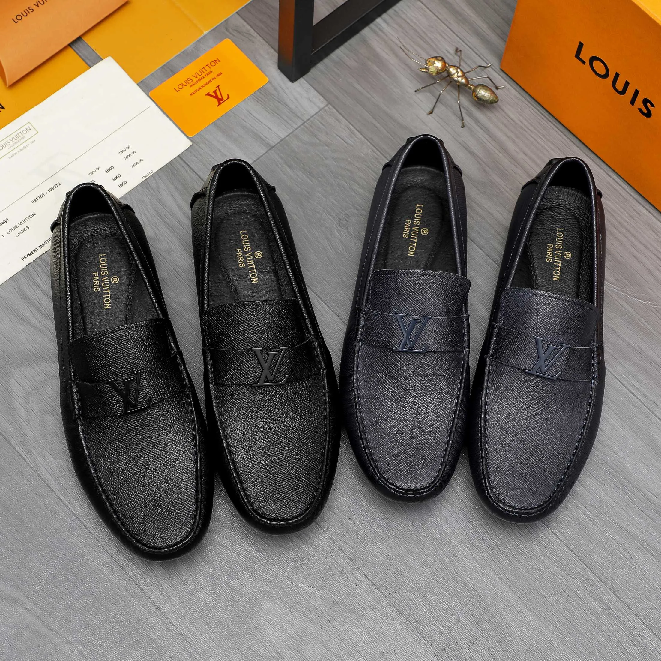 Men's shoes💰400 Product trademark: LV "Louis Vuitton" casual slip-on shoes Regular size: 38-45 (45 is custom-made and non-returnable) Product materials: Selected pebbled cowhide upper, pigskin lining, rubber outsole